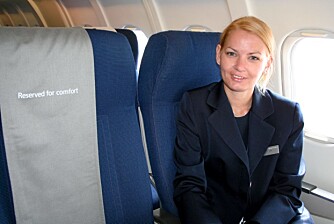 GODE RÅD: June Molstad, senior konsulent i SAS, gir gode råd og smarte tips når det gjelder oppgraderinger på flyet.