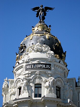 SE OPP, for i Madrid er det mye vakker arkitektur å se.