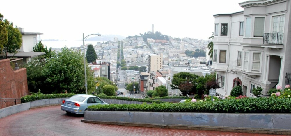 BILJAKT: The Crocked Street er nesten et must hvis du kjører bil i San Francisco.