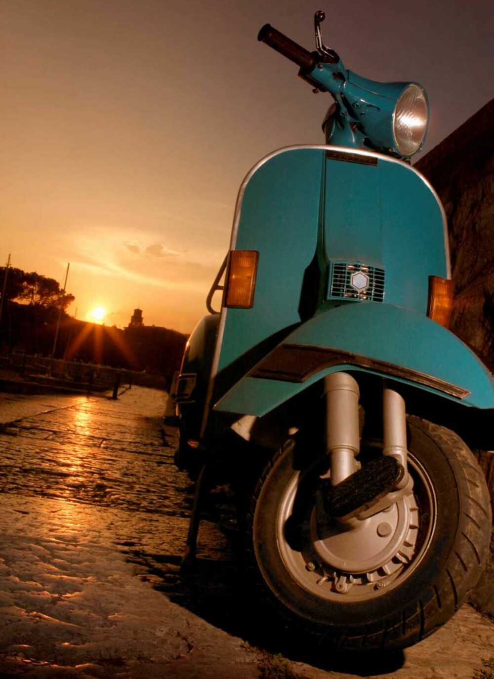 SCOOTER: Har du ikke lyst til å sykle, finnes det andre motoriserte tilbud. SCOOTER: Har du ikke lyst til å sykle, finnes det andre motoriserte tilbud.