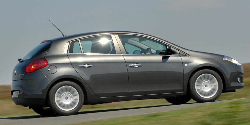 19.-plass: Fiat. For første gang på sju år er de ikke på sisteplass i denne undersøkelsen. Men det har ikke noe med bilene å gjøre, kun det at de franske merkene gjør det så dårlig nå¿