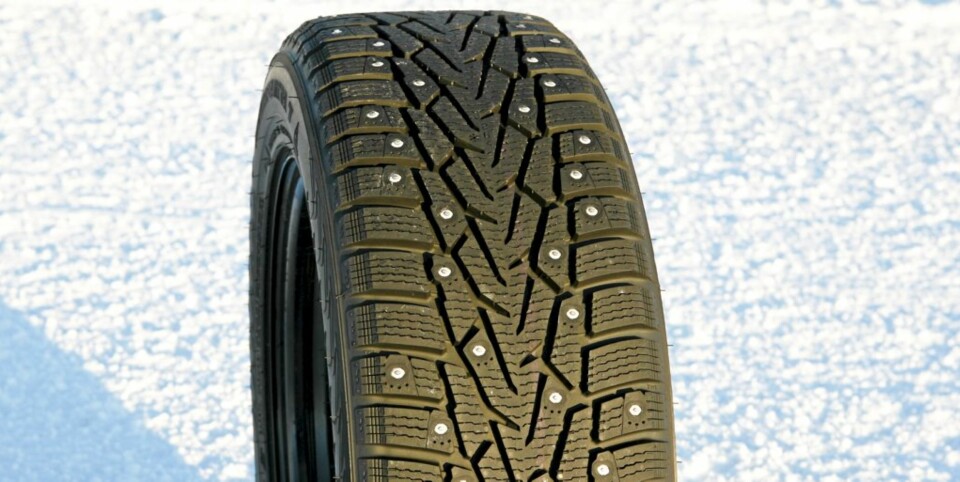 FINSK FINESSE: Nokian Hakkapeliitta 7 er det beste dekket på snø og is. På asfalt presterer det derimot moderat.