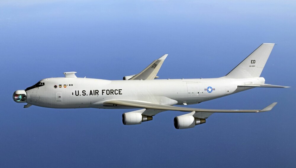 PLATTFORMEN:I dette ombygde Boeing 747-400 F-flyet er det montert en laserkanon som skal uskadeliggjøre ballistiske missiler. Flyet som går under betegnelsen ALTB (Airborne Laser Testbed), er ellers stappfullt av avansert utstyr.