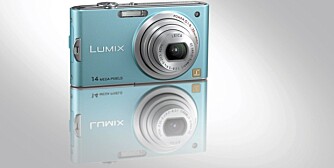 FARGER: Panasonic Lumix FX66 fås i flere farger som sjøgrønn, burgunder, sort og stål.