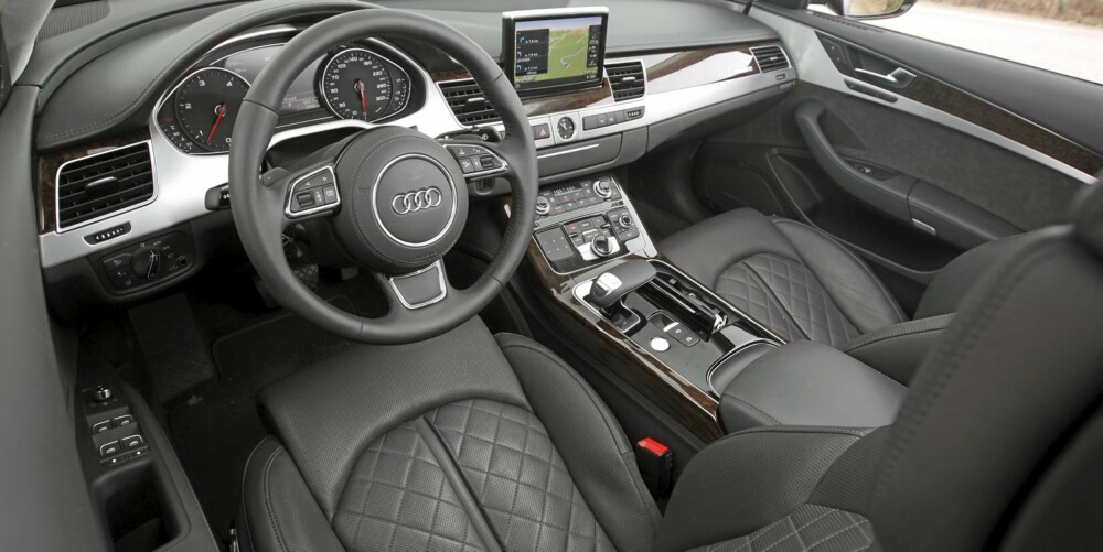 PERFEKT: Ingen bygger interiør med bedre kvalitetsfølelse enn Audi. PERFEKT: Ingen bygger interiør med bedre kvalitetsfølelse enn Audi.