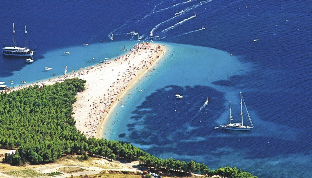 IIDYLLISK: Kroatias mest kjente og kanskje vakreste strand, Zlatni Rat på øya Brac.