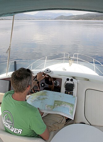 Greit å kunne navigere etter et kart. Enda greiere å vite hva sjømerker betyr. Greit å kunne navigere etter et kart. Enda greiere å vite hva sjømerker betyr.