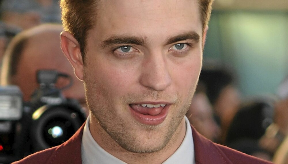 SLEKTSKAP: Robert Pattinson har kanskje lettere for å ikle seg rollen som vampyr på grunn av sitt slektskap med Vlad Tepes alias prins Dracula fra Transylvania.