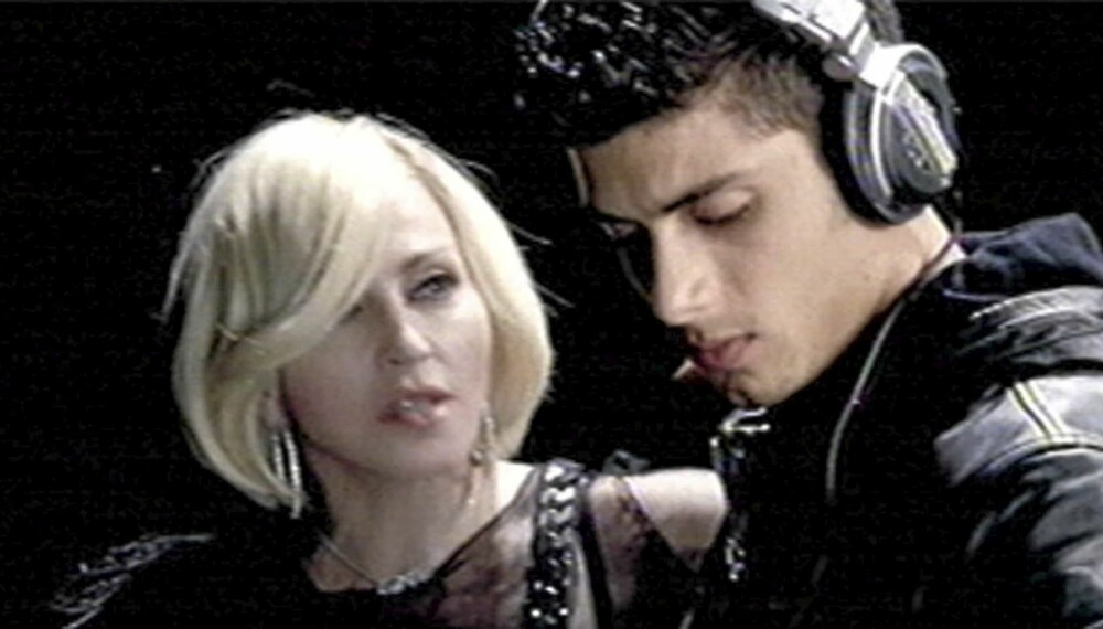 SLUTT: Madonna og Jesus Luz' forhold sang på siste verset. Nå skiller de lag etter snart halvannet år.