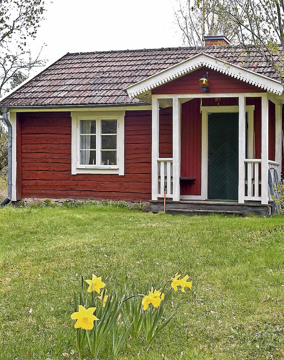 LANDLIG: Noen drømmer om et sommerhus i Sverige.