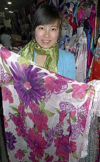 Kina er kjent for sin silke. (Foto: Lise Lotte Winther-Bay)