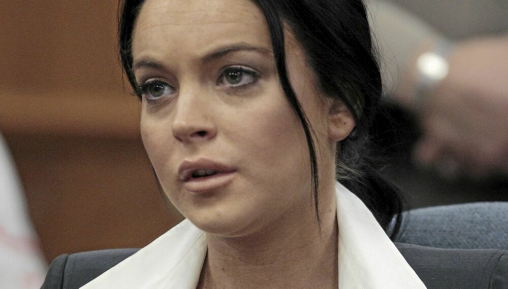 I RETTEN: I juli ble Lindsay Lohan dømt til 90 dagers fengsel for brudd på vilkårene rundt en prøveløslatelse fra en tidligere dom. Men hun slapp ut etter 13 dager. Det kan bli veldig godt timebetalt for 24-åringen.