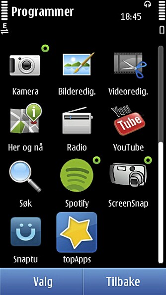 MENY: Menyen i Symbian^3 er kliss lik Symbian 60-menyen, og et eksempel på at oppgraderingen ikke har vært så altomfattende mange nok hadde håpet på.