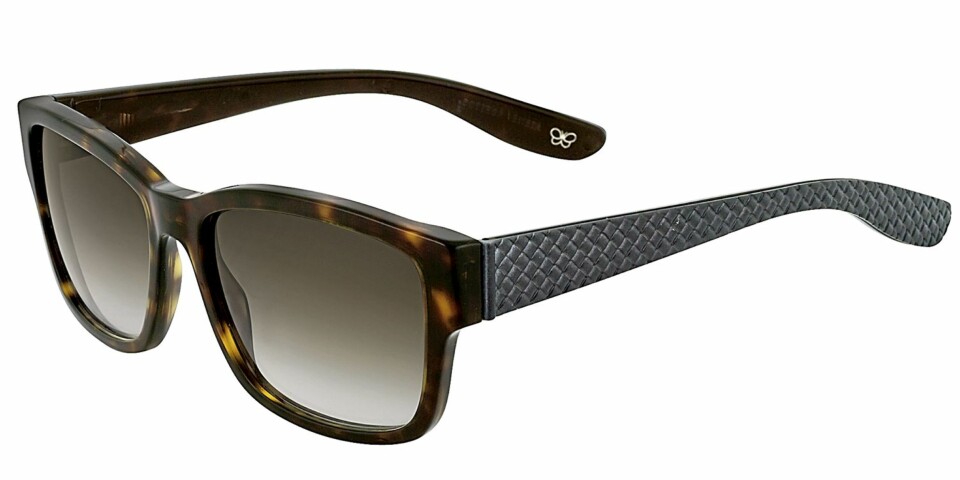 JA: Brune solbriller fra Bottega Veneta (kr 3785).