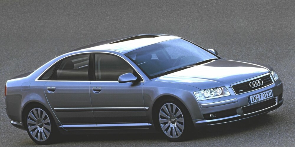 HERLIG: Audi A8 er en herlig bil. Om du går noen år tilbake i modell, er de også billige.