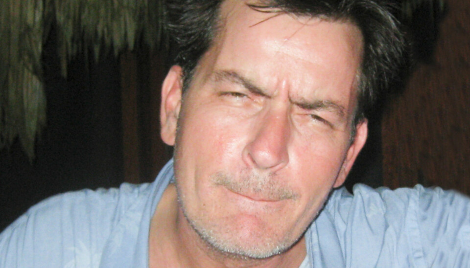KRANGLEFANT: Charlie Sheen har lagt seg ut med av skaperne av Two and a Half Men.