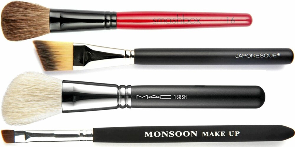 FRA TOPPEN: Smashbox Blush Brush nr. 16 rougekost (kr 440), Japonesque Pro Angled foundationkost (kr 219), Mac Brush nr. 168SH korrigeringskost (kr 295), Monsoon Makeup øyenbrynspensel (kr 195).