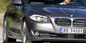 BMW-SIGNATUR: Ringene i lyktene er BMWs kjennetegn.