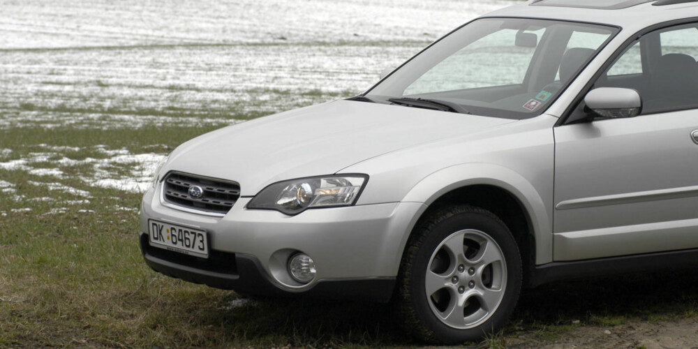 Ekstra bakkeklaring gjør Subaru Outback mer anvendelig under vanskelige kjøreforhold.
