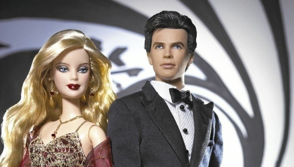 Barbie og Ken ble par igjen på valentinerdagen tidsnok til å feire 50-årsdagen til Ken.