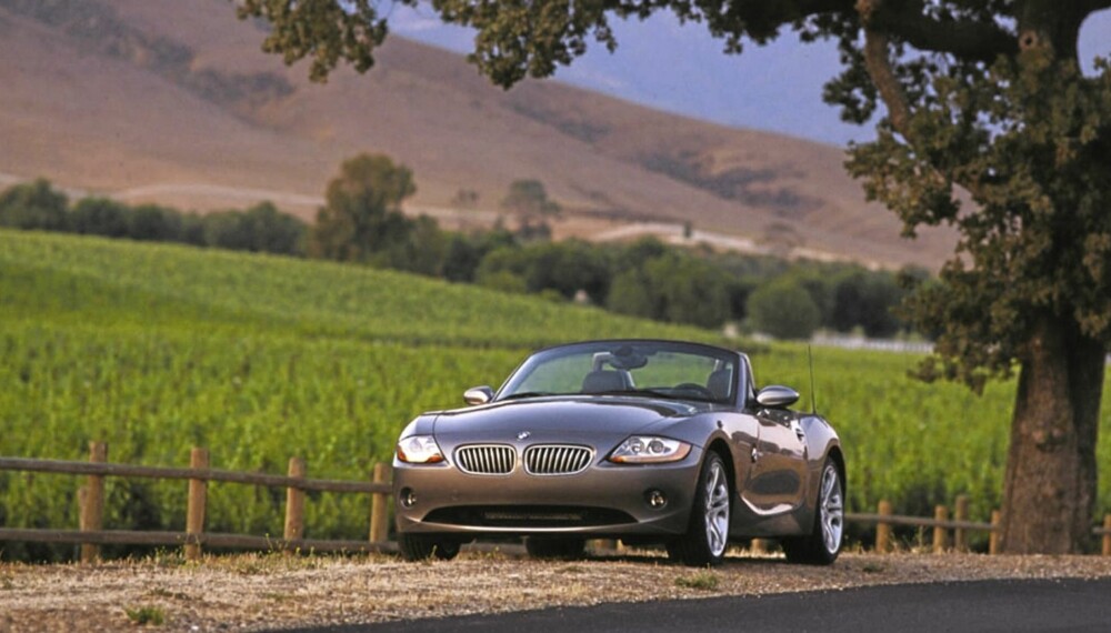 LEKKER: Selv i dag er BMW Z4 en tøff roadster.