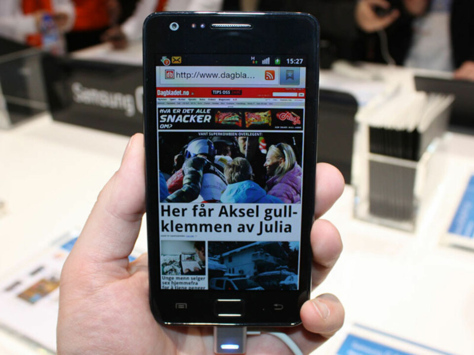 KJAPP PÅ NETT: Galaxy S II laster enkelt inn vanlige nettsider, og det går raskt å surfe.