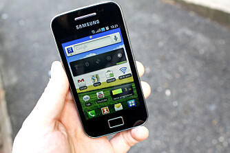 SAMSUNG-MENYER: Galaxy Ace har Samsungs TouchWiz-menyer som er enkle å bruke.