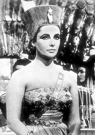 Elizabeth Taylor hadde, som en av svært få stjerner, hele to Oscar-statuetter på peishylla. Hun fikk ingen Oscar for sin Cleopatra, men det er kan hende den rollen som gjorde henne til et uovertruffent ikon.