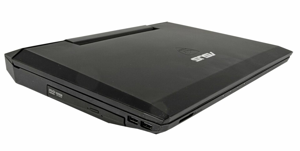 LIKT: G53JW kunne på mange måter like gjerne vært sluppet av Alienware istedenfor Asus. Designet er også knall likt storebroren G73JW.