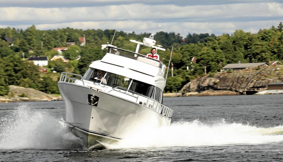 GEDIGEN: En Adriatic 40 Fly gjør en imponerende figur på fjorden