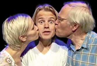 Kysset av Anne Rimmen og Arne Scheie.