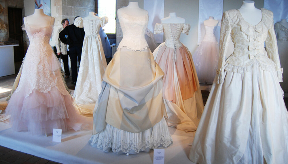 HISTORIE: anledning jubileet stilte Cymbeline ut de mest omtalte, spesielle og unike kjolene de har designet i løpet av de siste 40 årene.