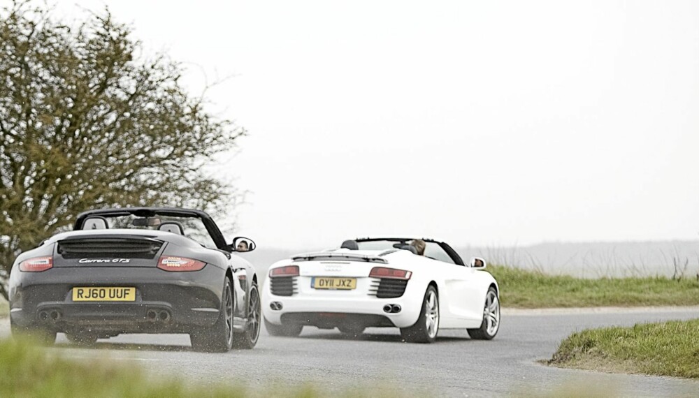KLASSIKER MOT UTFORDRER: Audi R8 Spyder har akkurat kommet med åtter. Klarer den å tukte den gode, gamle 911? KLASSIKER MOT UTFORDRER: Audi R8 Spyder har akkurat kommet med åtter. Klarer den å tukte den gode, gamle 911?