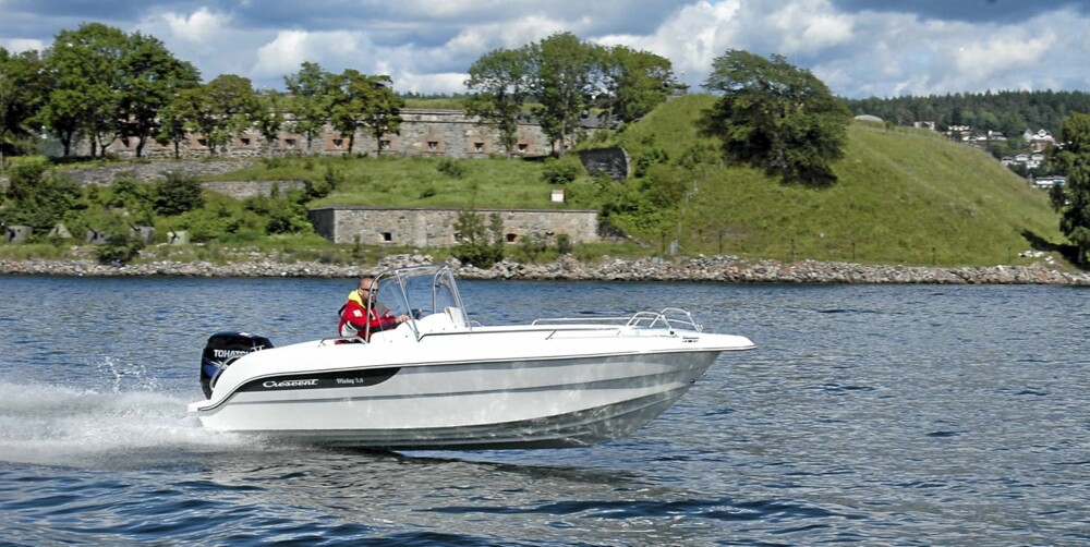 NY MOTOR: Tohatsu har en ny to-takter som passer båten godt.