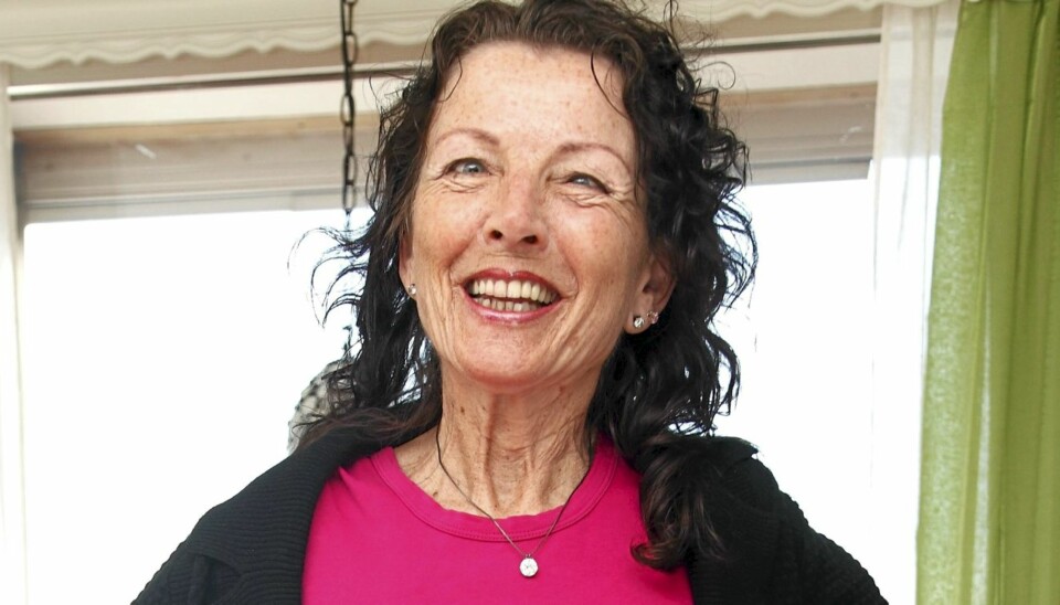 FARGERIK: Blinde Randi elsker rosa og blått. Hun husker hvordan farger så ut fra før hun mistet synet, og ser dem for seg i fantasien.