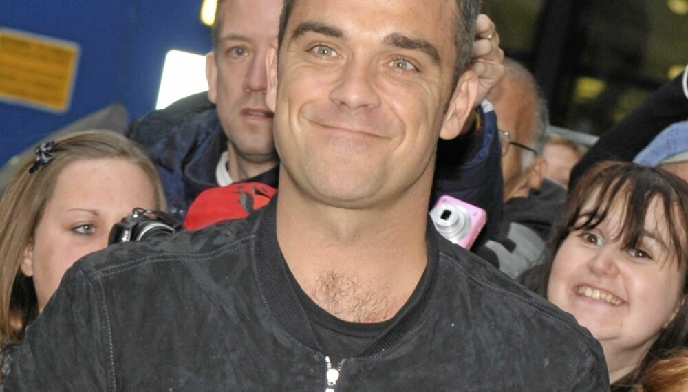 ROBBIE WILLIAMS seen at BBC  Radio 2 studios in London, UK.  
Creation Date 


  
-

 
Photo: Uppa Code: 4034
COPYRIGHT STELLA PICTURES