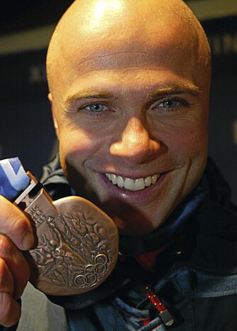 OL-HELT: Ådne har medaljer i alle valører fra karrieren på isen.