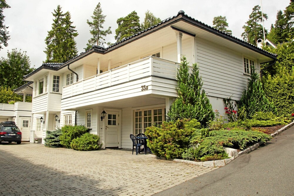 BOLTREPLASS: Tirill og Ådne kan boltre seg på 402 kvadratmeter i denne villaen i Holmenkollen.
