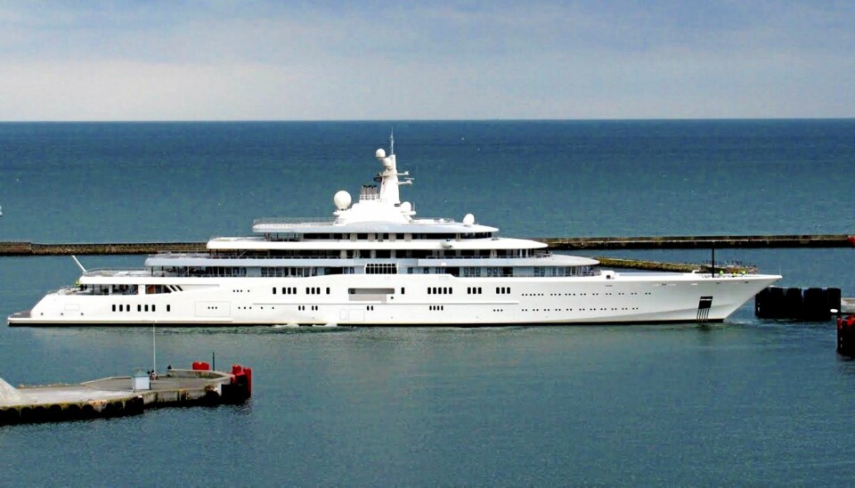 Super-yachts