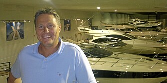HIGH END: Daglig leder i Italmarin AS, Petter Nystrøm, merker en oppgang i salget av båter over 2 millioner kroner. Såkalte high-end båter selger for tiden bedre enn de rimeligere ""folkebåtene"" rundt 20 fot. HIGH END: Daglig leder i Italmarin AS, Petter Nystrøm, merker en oppgang i salget av båter over 2 millioner kroner. Såkalte high-end båter selger for tiden bedre enn de rimeligere ""folkebåtene"" rundt 20 fot.