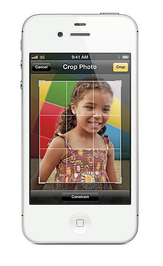 HVIT: iPhone 4S kommer i både en hvit og sort versjon. Ellers er den utseendemessig ganske lik forgjengeren.