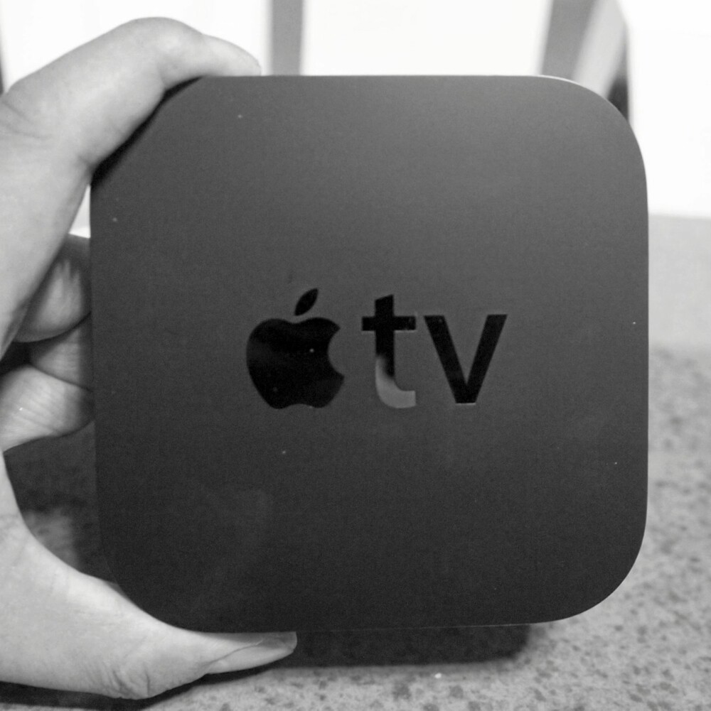 KOMPAKT: Apple TV har en størrelse på cirka 10 x 10 centimeter.