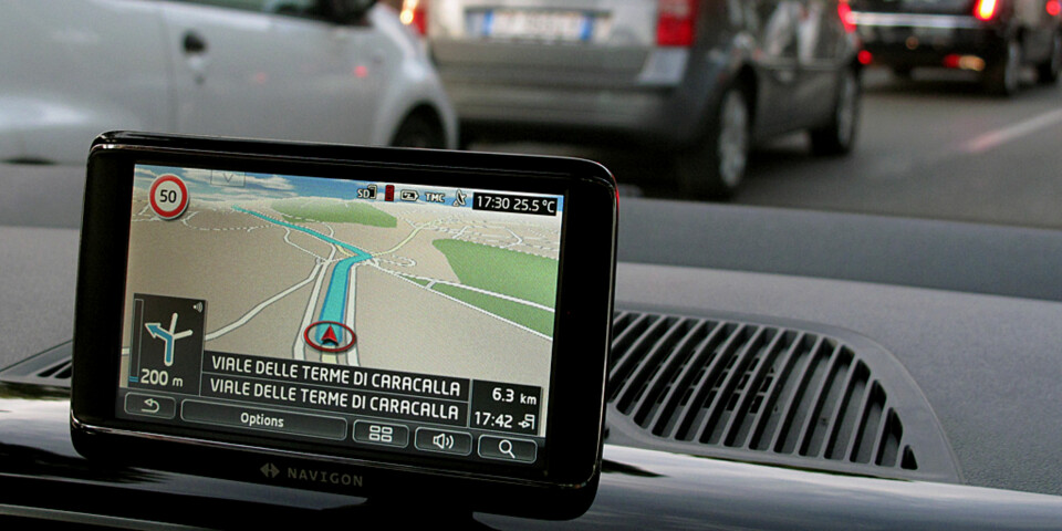 PC: Her er det bærbare infotainmentsystemet PID. Dette er en liten PC med 5¿ skjerm som er linket opp mot navigasjon og telefon.