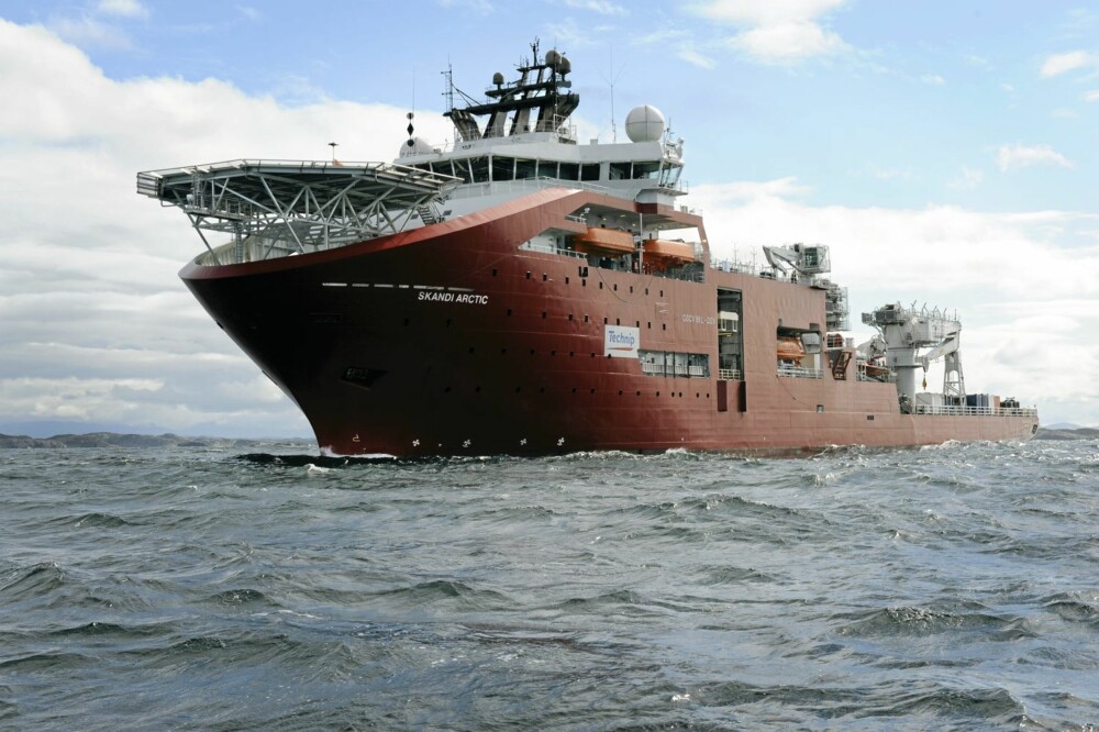 Nordsjødykkere
metningsdykk på 167 meters dyp utenfor Kollsnes
Trykkammer
Skandi Arctic
Dykkerskip