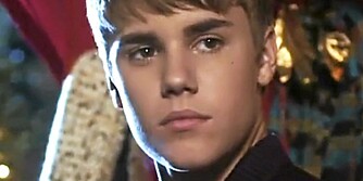 SLAPP TEST: Justin Bieber slipper å ta farskapstest. Mariah Yeater - moren den unge stjernens angivelige sønn - har trukket søksmålet..