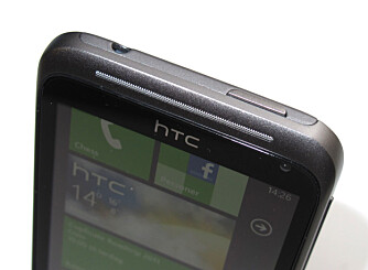 METALL: Mesteparten av dekselet til HTC Radar er laget i metall.