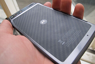 KEVLAR: Motorola har ikke spart på materialkostnadene.