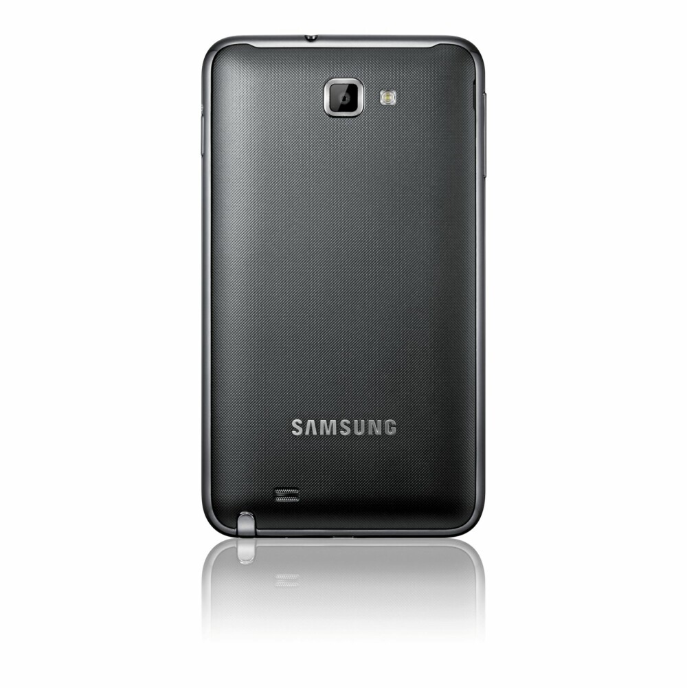 STILIG: Galaxy Note er under en centimeter tykk. Det bidrar til at den i praktisk bruk ikke føles stor.