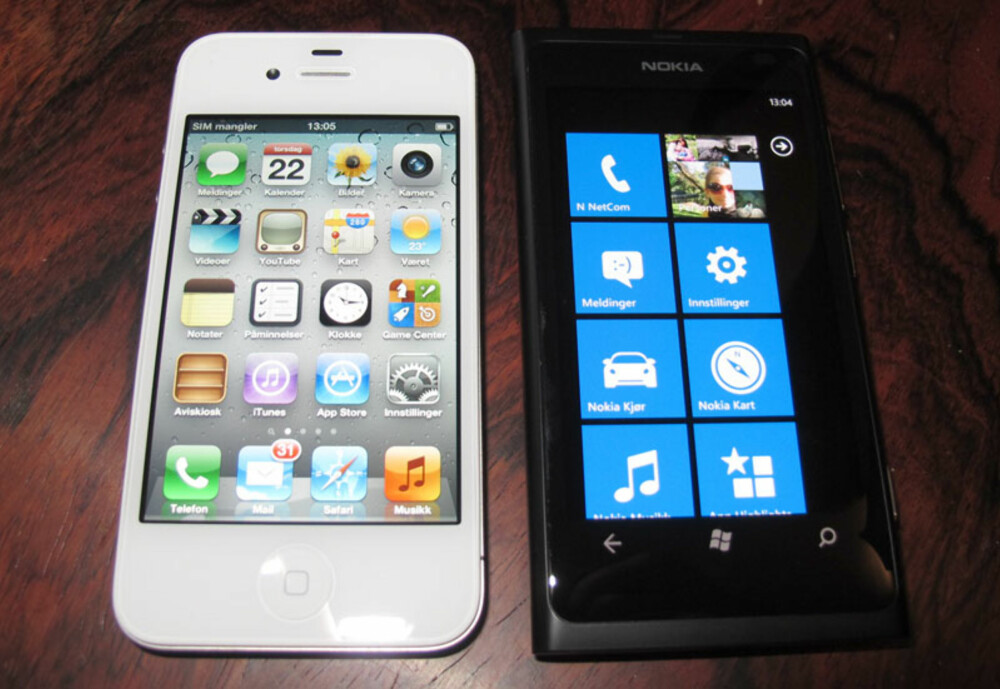 HENDIG: Lumia 800 er omtrent så stor som iPhone, tross større skjerm. Dette gir den en hendig størrelse. HENDIG: Lumia 800 er omtrent så stor som iPhone, tross større skjerm. Dette gir den en hendig størrelse.