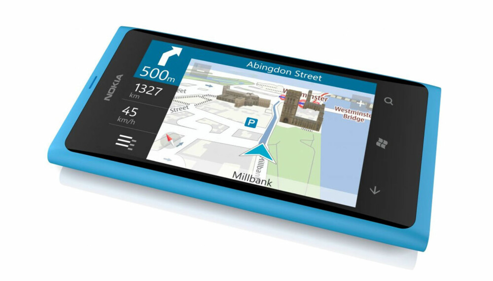 GPS INKLUDERT: Nokia har inkludert GPS-navigasjonsløsning i prisen. Du slipper å betale ekstra for å bruke mobilen til bilnavigasjon. GPS INKLUDERT: Nokia har inkludert GPS-navigasjonsløsning i prisen. Du slipper å betale ekstra for å bruke mobilen til bilnavigasjon.